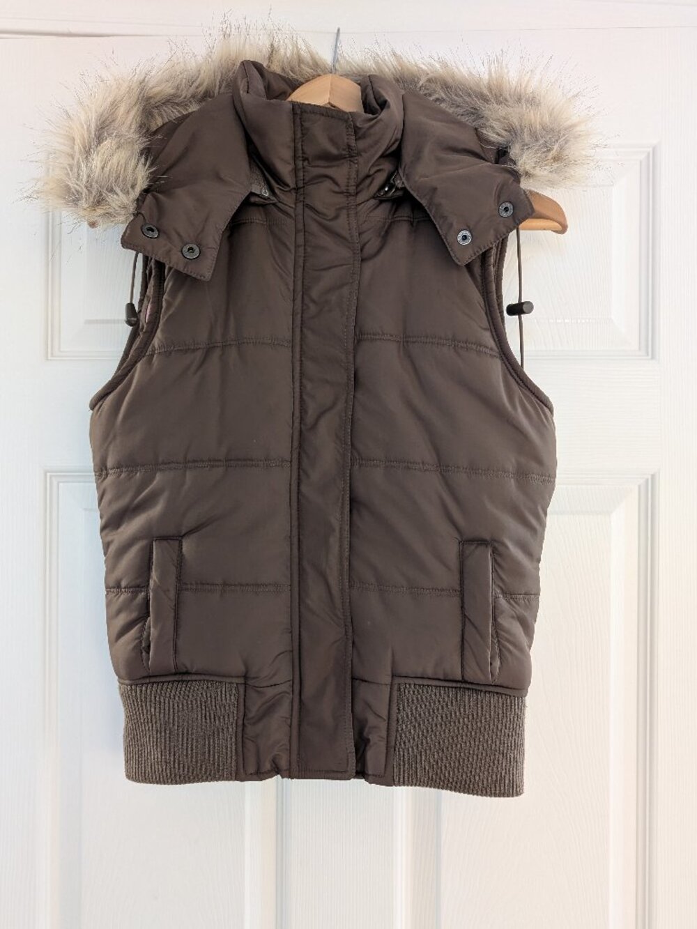 Y2K Puffer Bomber vest hooded faux fur trim brown size small